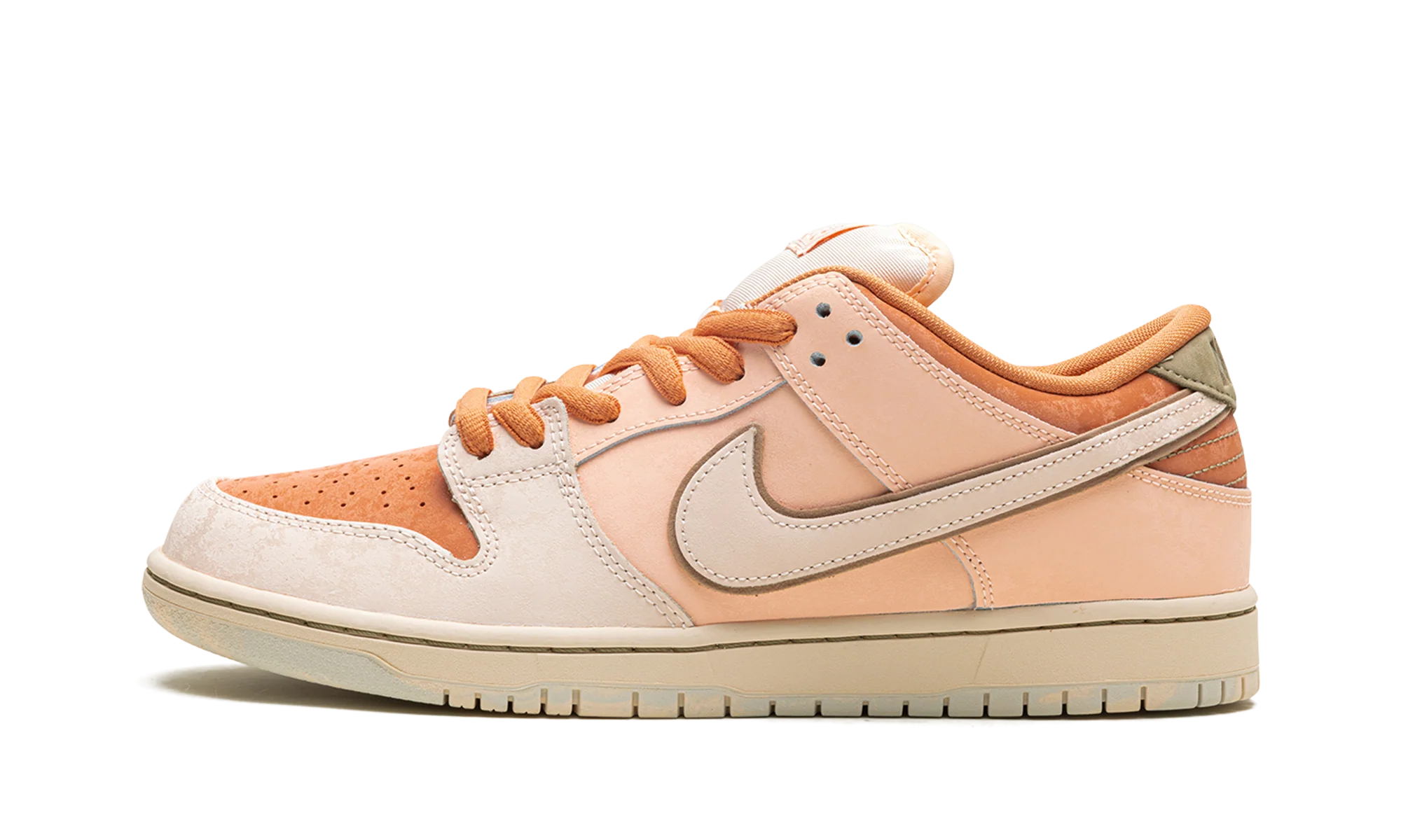 Nike SB Dunk Low Pro PRM "Guava Ice" FV5926 200