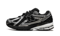 1906R "Black Grey White" U1906RCF