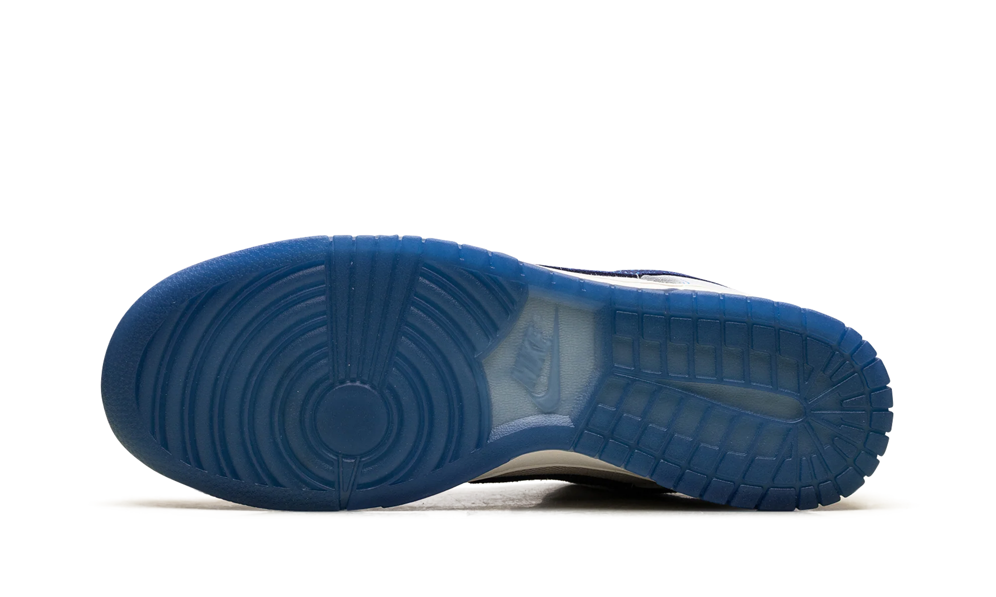 Dunk Low Retro SE "White Blue Void" IB6752 101