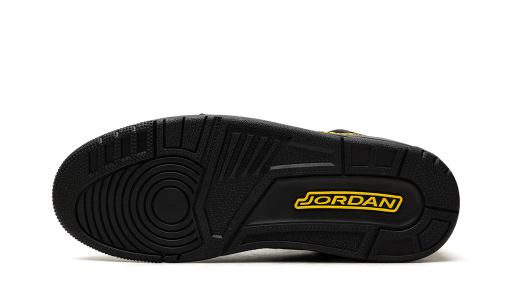 Jordan Spiz'ike Low "Thunder" IQ9368 010