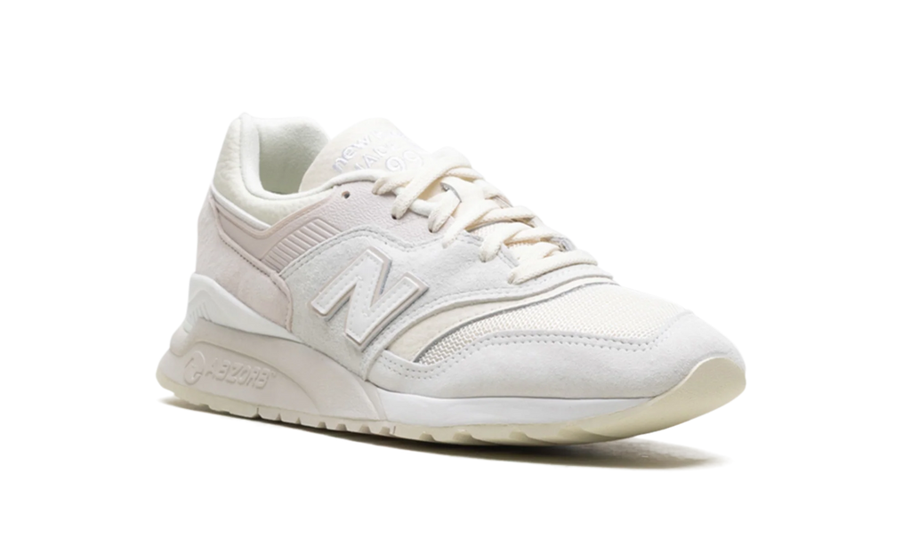 997.5 "MiUSA Kith Easter White Marshmallow Angora" U9975HK