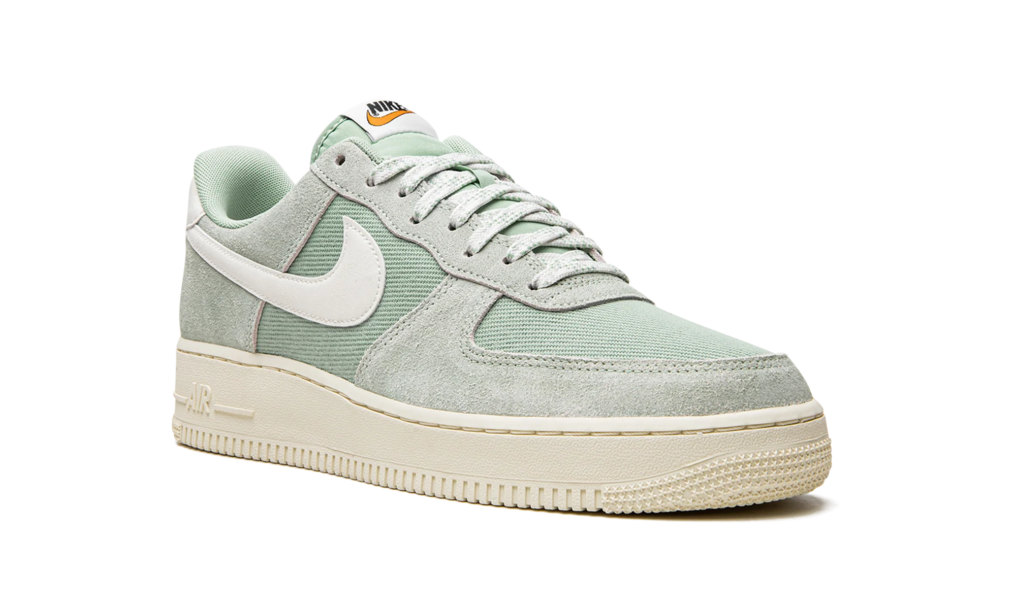 Air Force 1 "Certified Fresh" DO9801 300