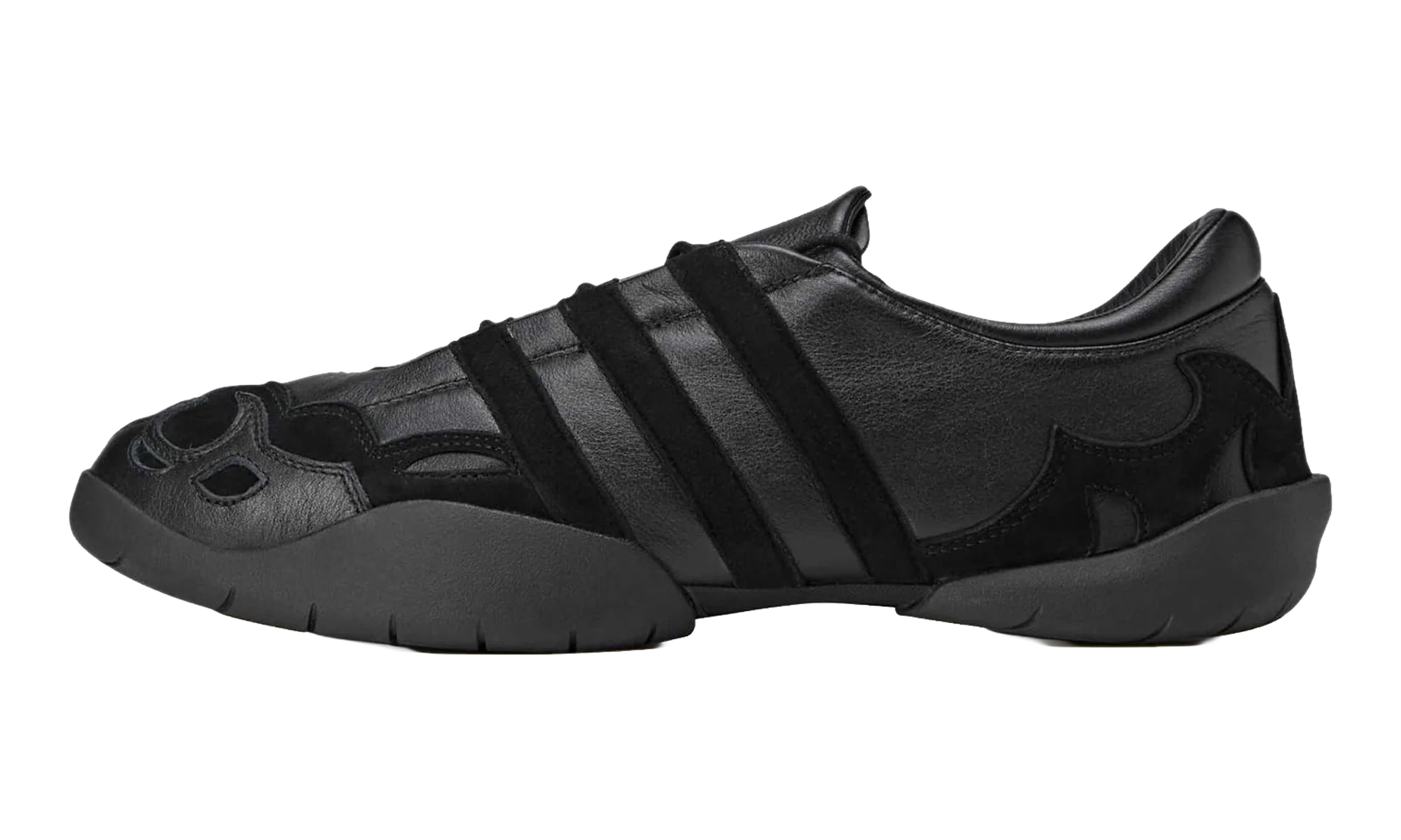 Y-3 Regu 2002 "Black" KI0873