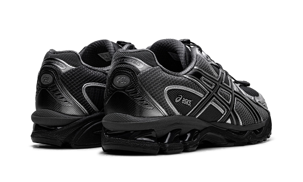 Gel-Nimbus 10.1 "Unaffected Silver Black" 1203A836 020