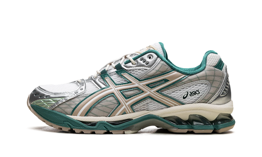 GEL-Nimbus 10.1 "White/Rainy Lake" 1203A543 102