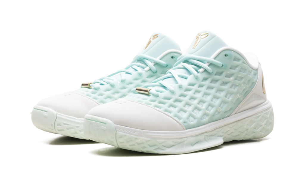 Kobe 3 Low Protro "CHBL" IX2017 100