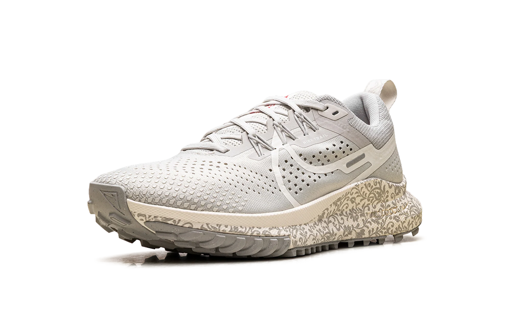 React Pegasus Trail 4 WMNS "Give Her Flowers" FZ3778 072