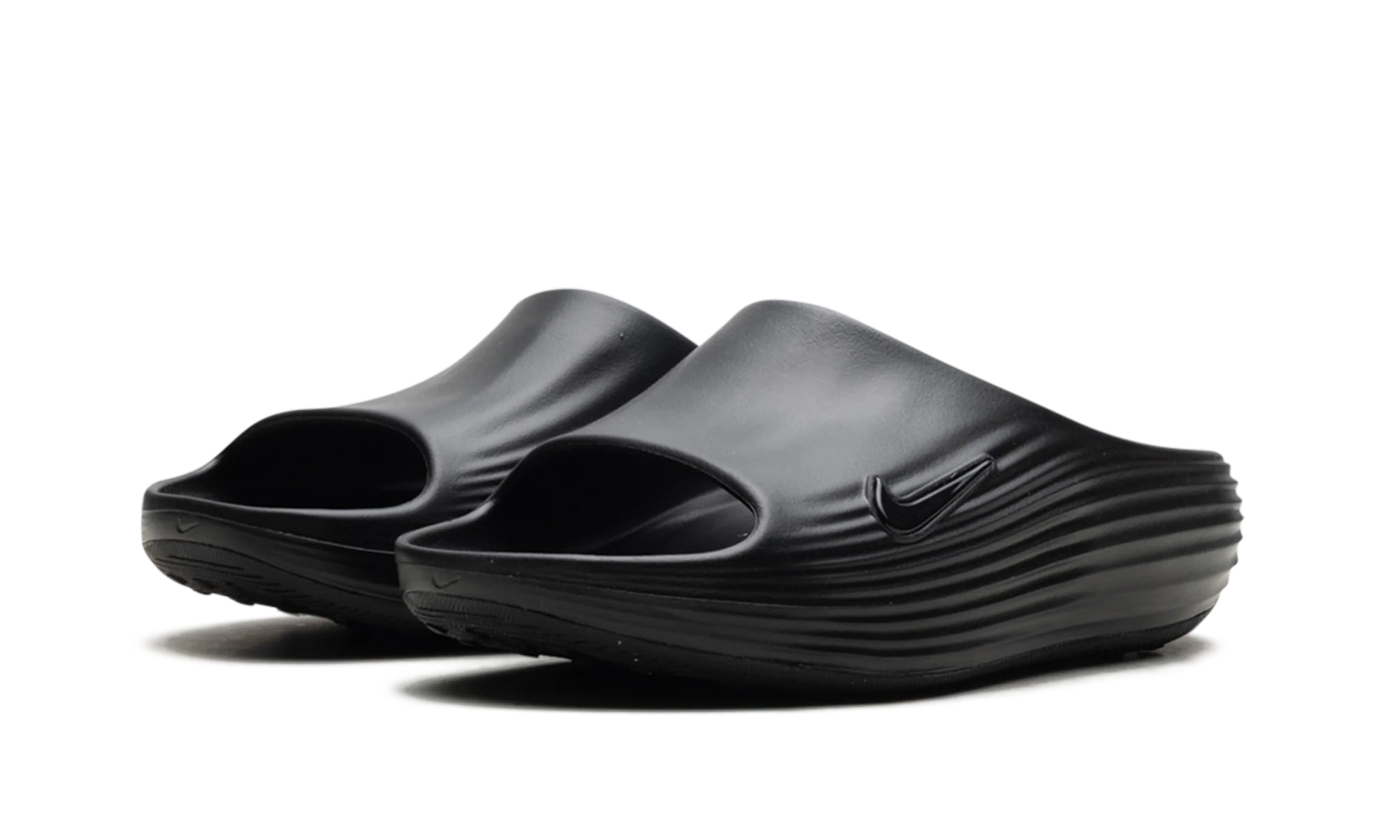 ReactX Rejuven8 Slide "Triple Black" HV4479 001