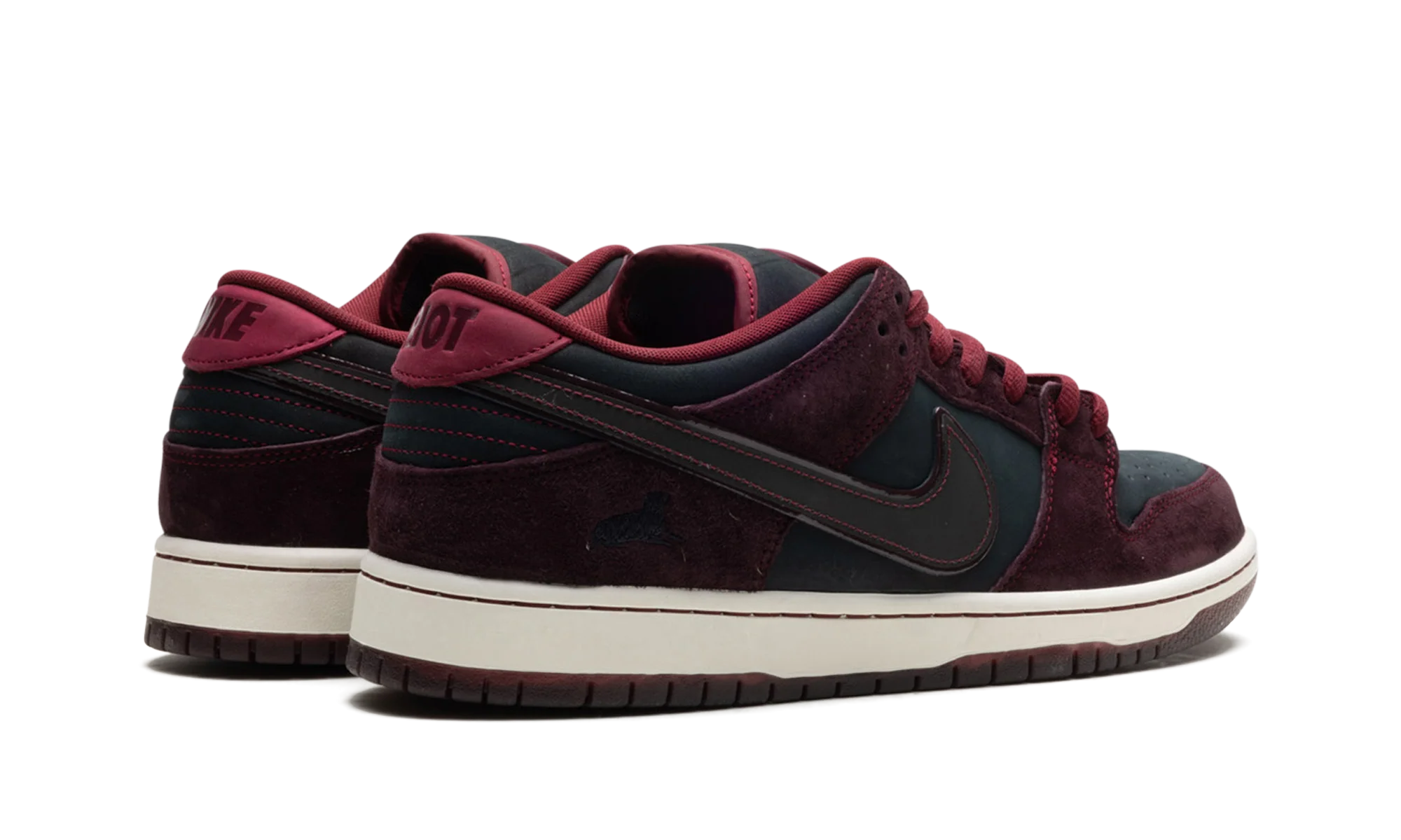 SB Dunk Low "Riot Skateshop" FZ1289 200