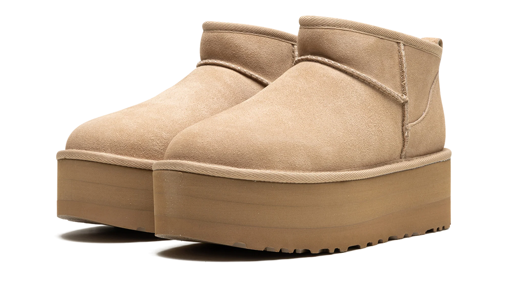 CLASSIC ULTRA MINI PLATFORM WMNS "Sand" 1135092 SAN