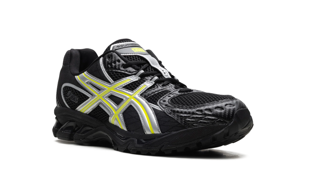 Gel Nimbus 10.1 "Kith - Black Pure Silver" 1203A844 001