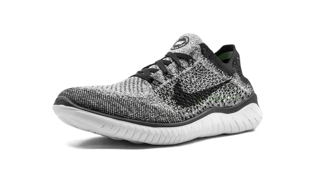 Free RN Flyknit 2018 "Oreo" 942838 101