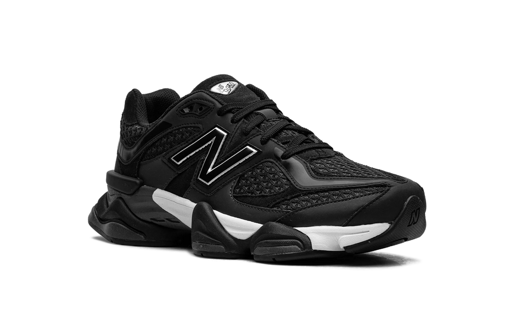 9060 "Shoe Palace - Black/Silver" U9060PNR
