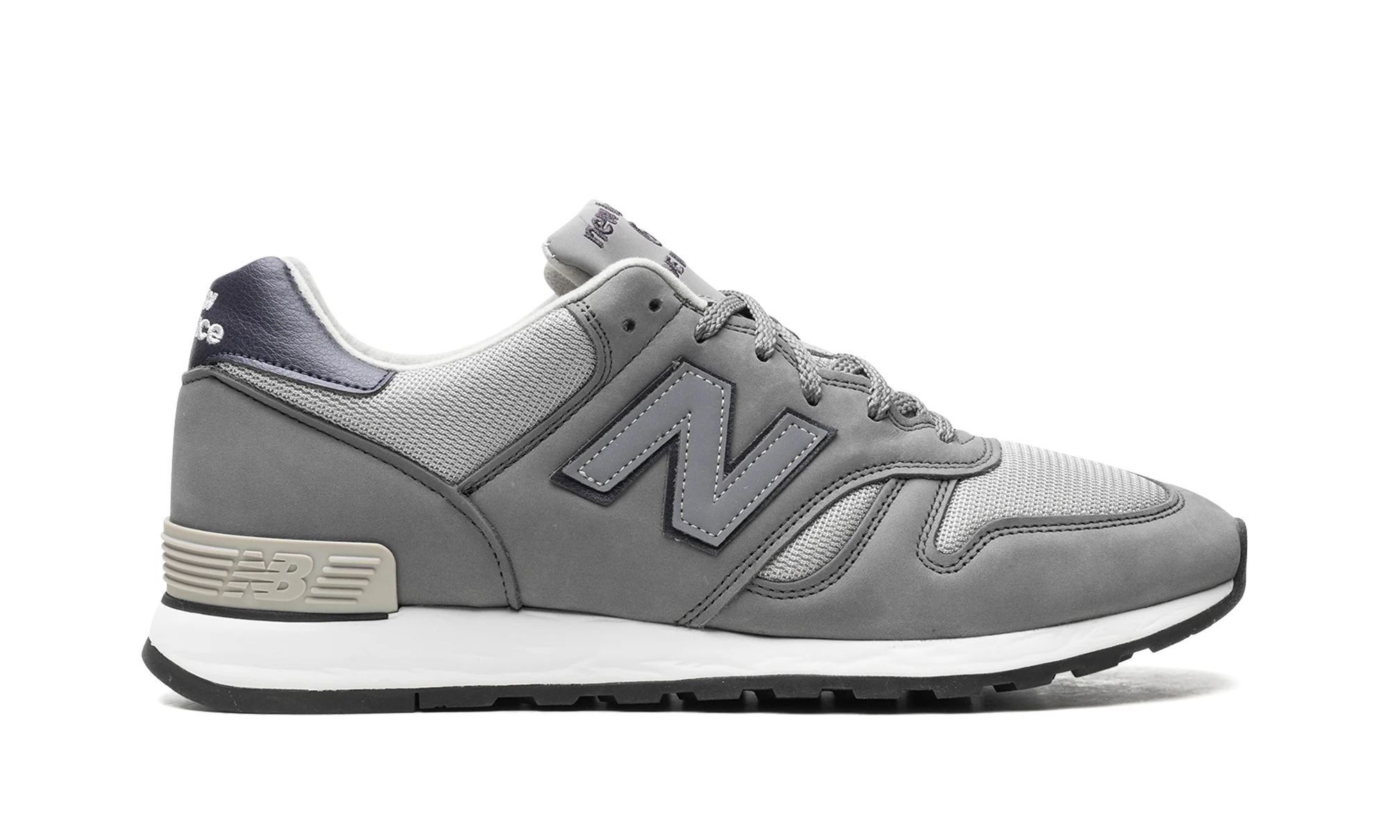 670 "Made in England - Grey" M670GNS