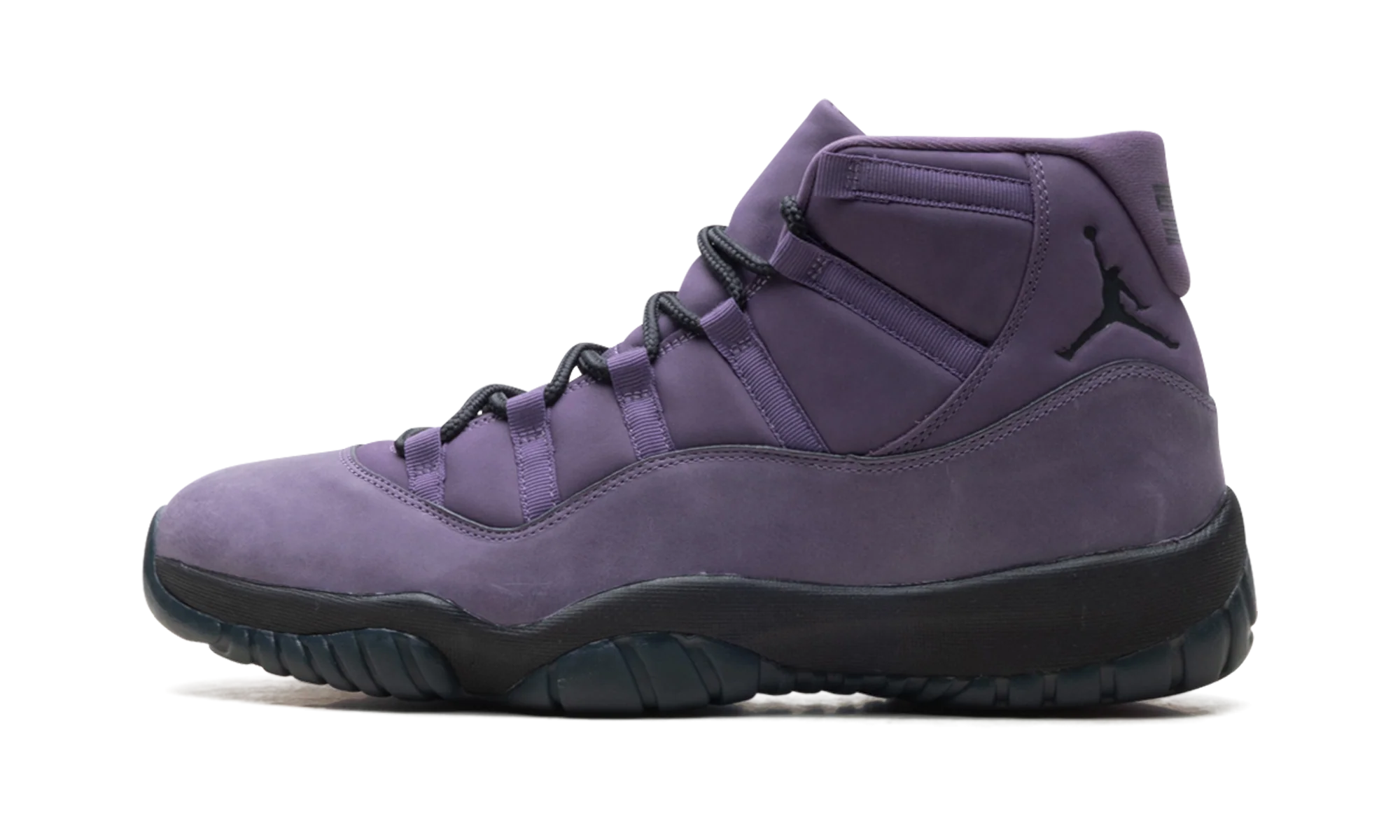 Air Jordan 11 "Mojave" IO8961 553