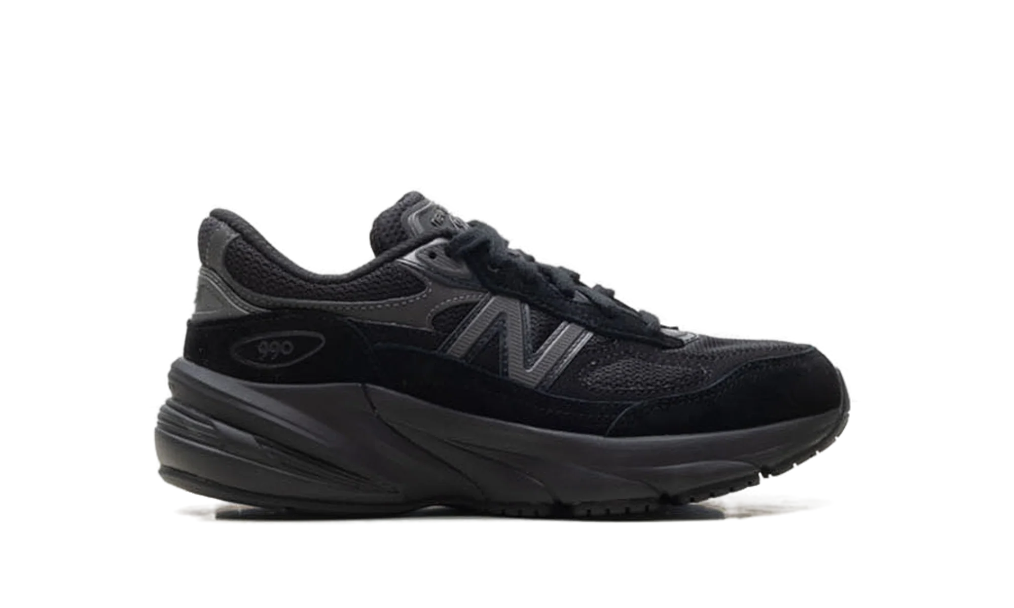 990v6 GS "Triple Black" GC990BB6