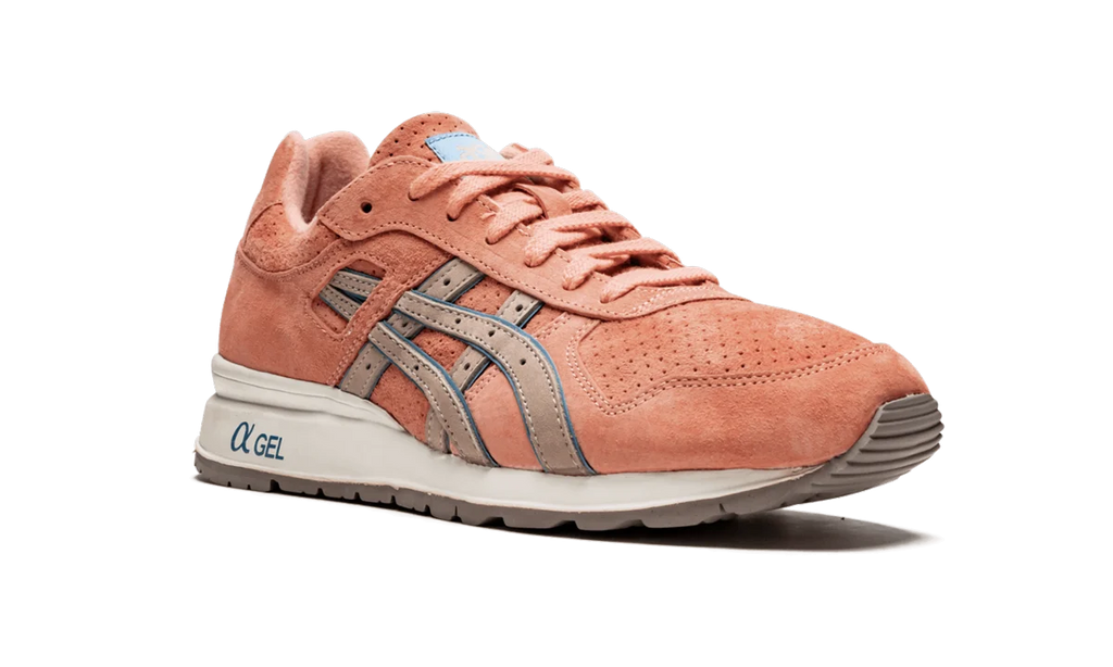 GT 2 "Ronnie Fieg - Rose Gold" H10HK 3494