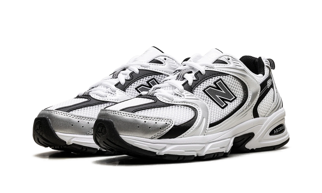 530 "White Silver Metallic Black" MR530LB