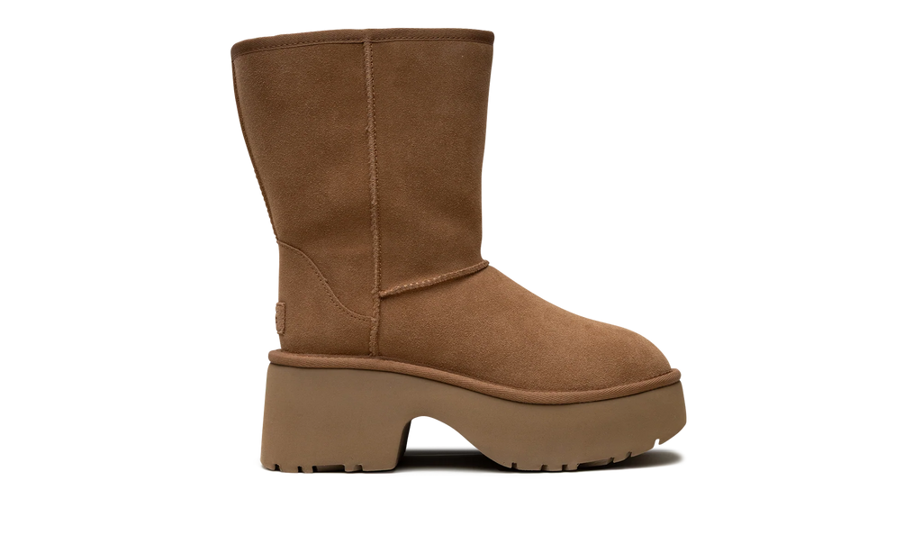 Classic Short New Heights Boot WMNS "Chestnut" 1158310 CHE