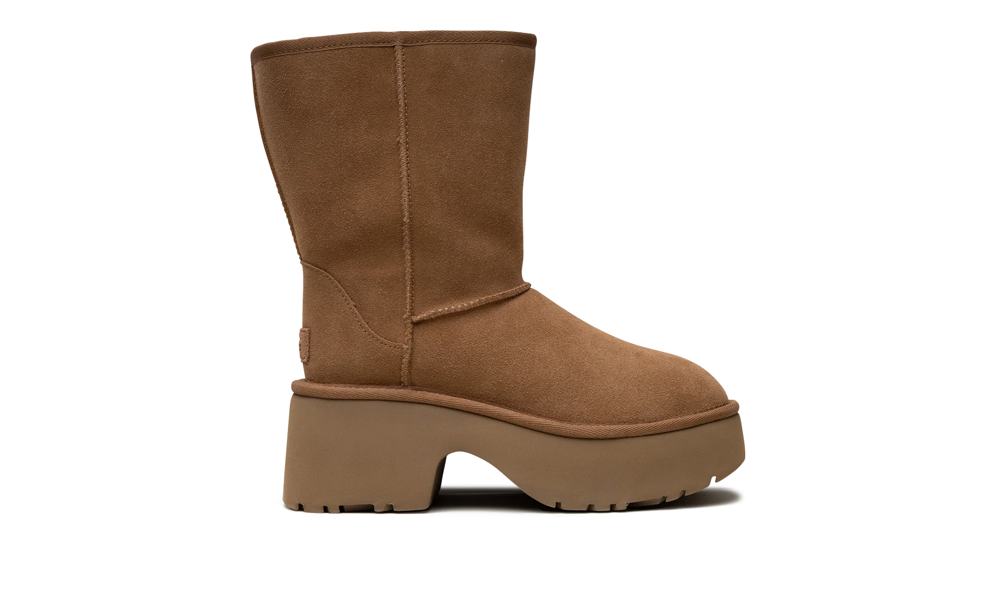 Classic Short New Heights Boot WMNS "Chestnut" 1158310 CHE