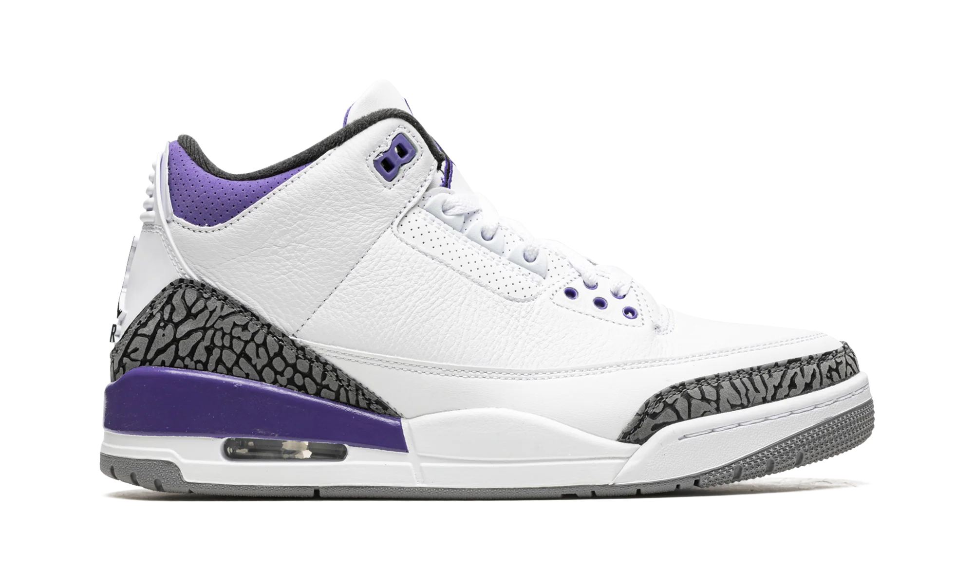 Air Jordan 3 "Dark Iris" CT8532 105