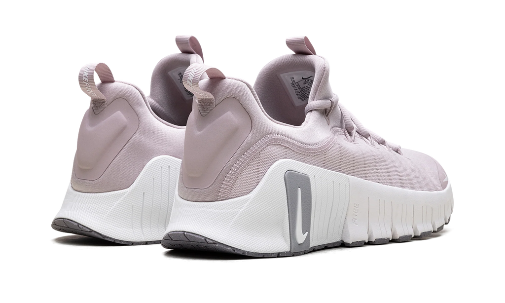 Free Metcon 6 WMNS "Platinum Violet" FJ7126 002