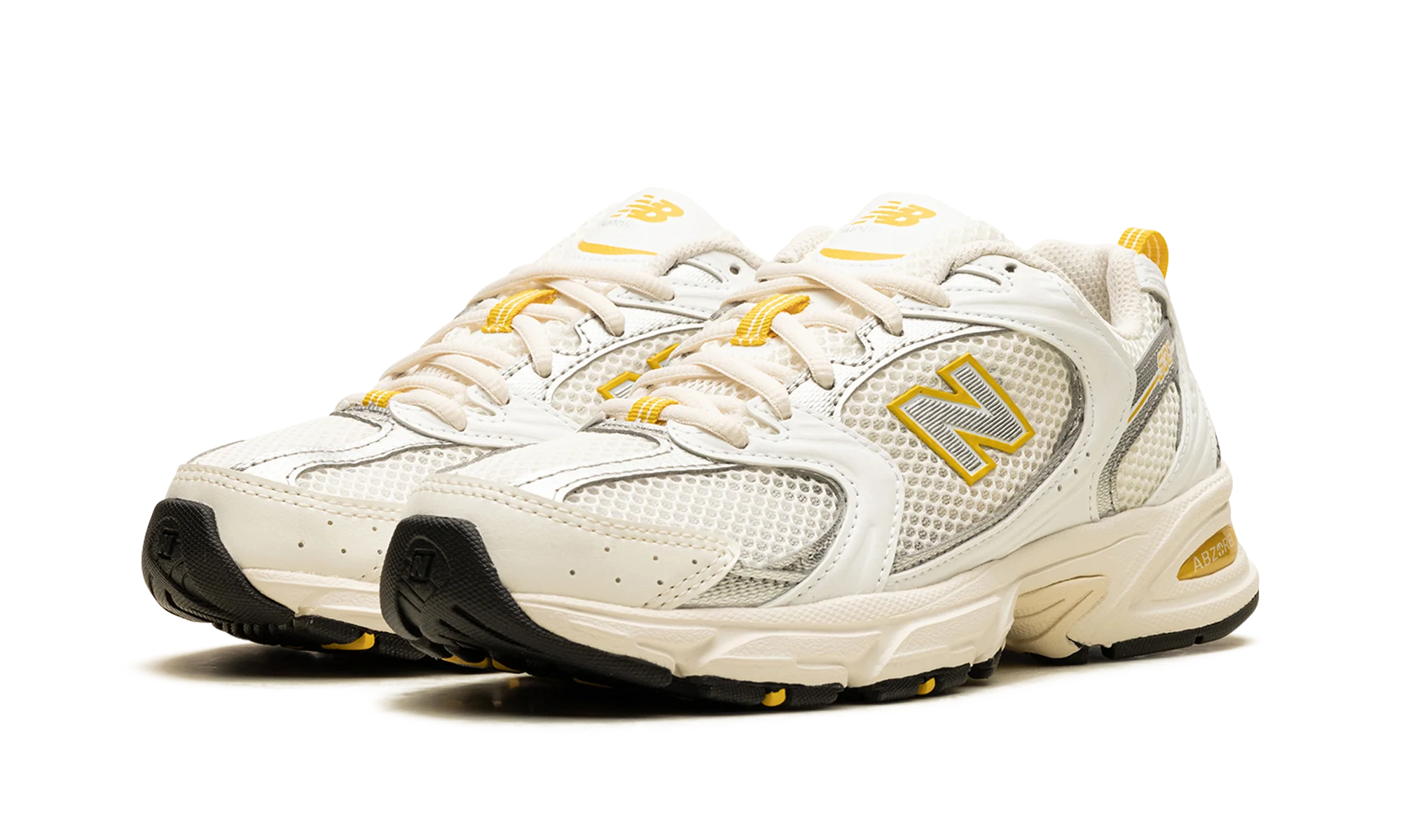 530 "Sea Salt / White / Ginger Lemon / Silver Metallic" MR530SY