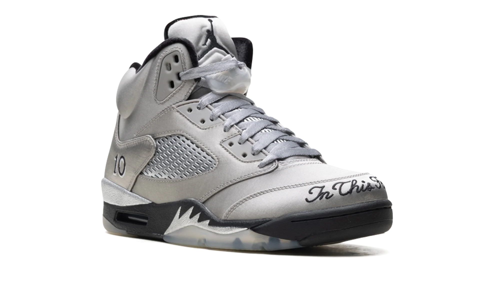 Air Jordan 5 Retro WMNS "Wings (2025)" IO2038 001