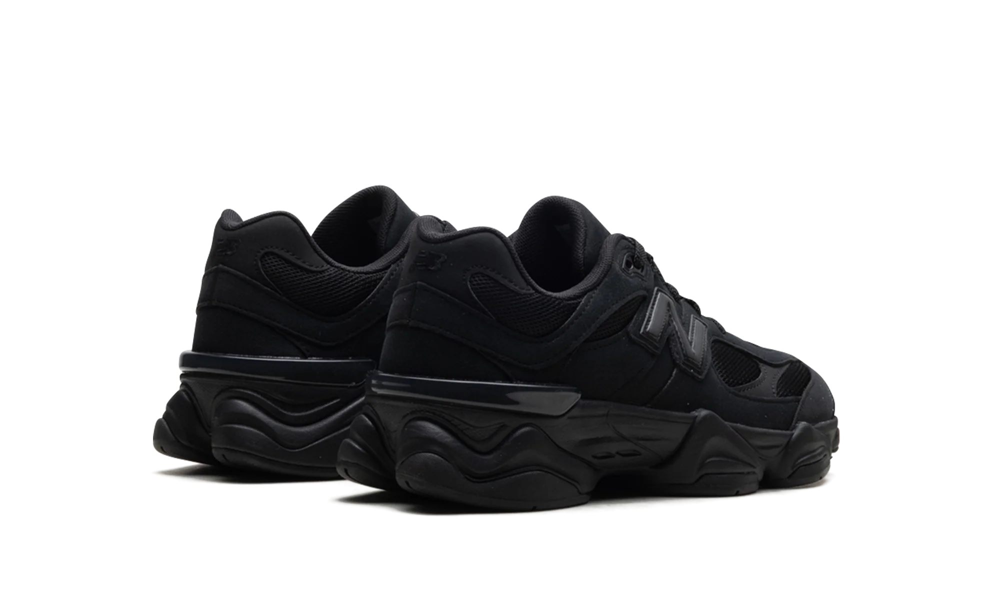 9060 GS "Triple Black" GC9060BB