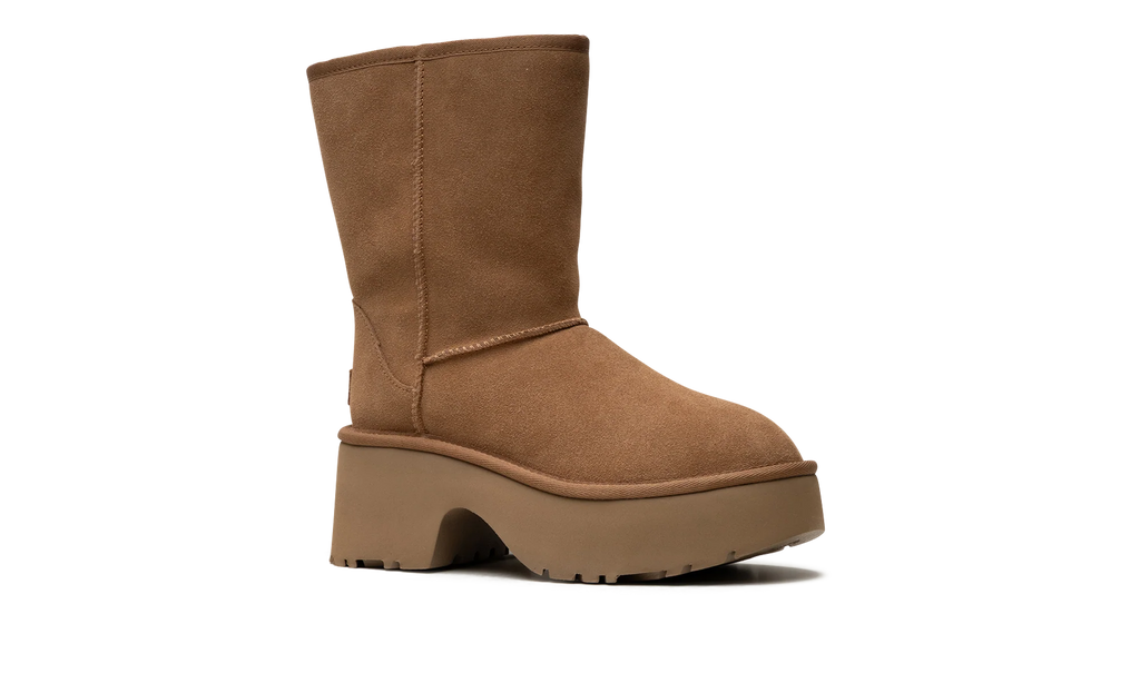 Classic Short New Heights Boot WMNS "Chestnut" 1158310 CHE