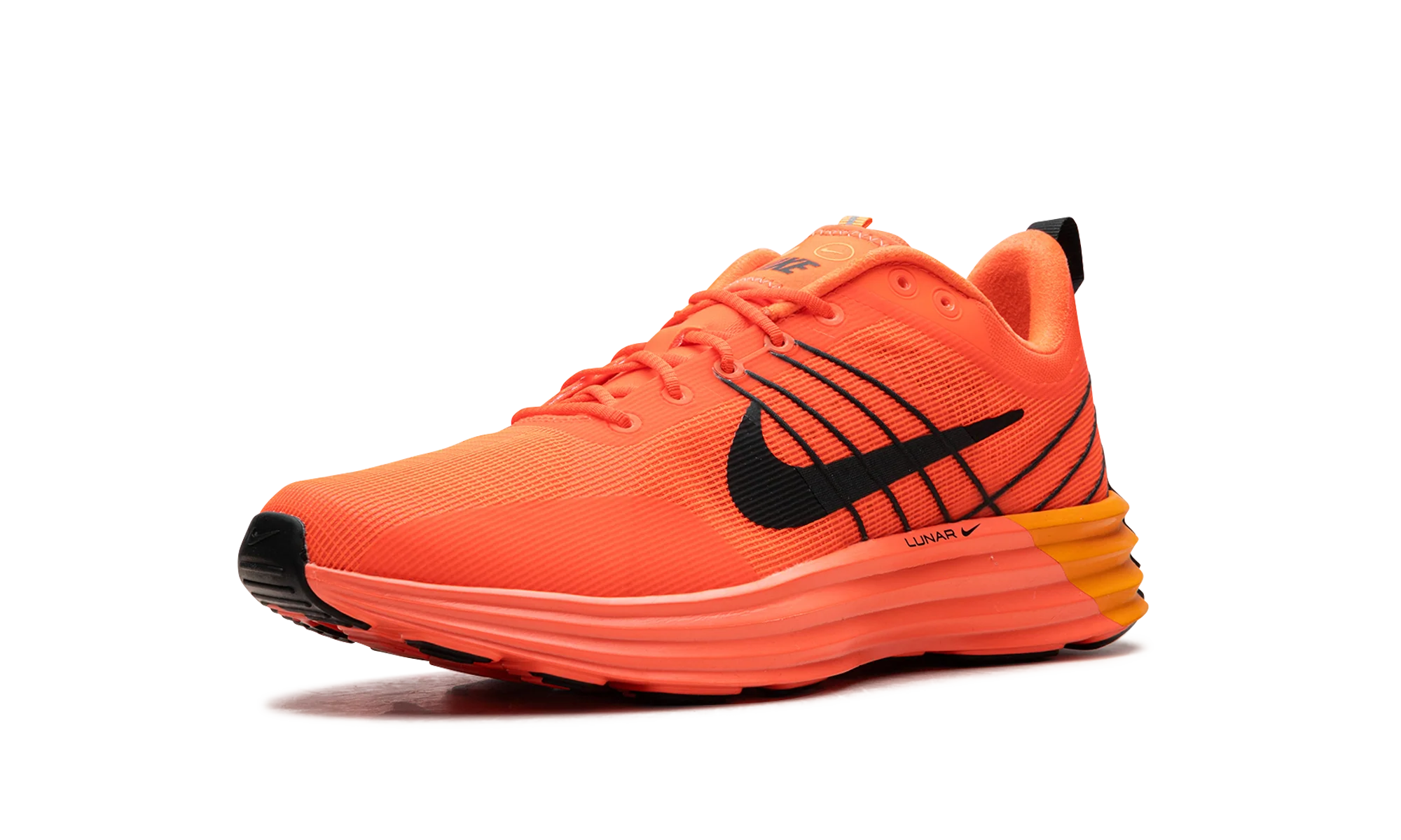 Lunar Roam "Hyper Crimson" HJ9145 809