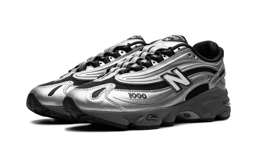 1000 "Black Silver Metallic" M1000EGR