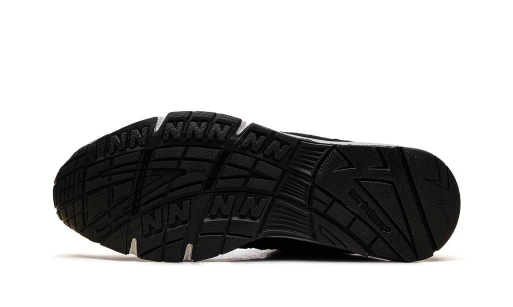 991 "Made in UK - Black Silver" M991EKS