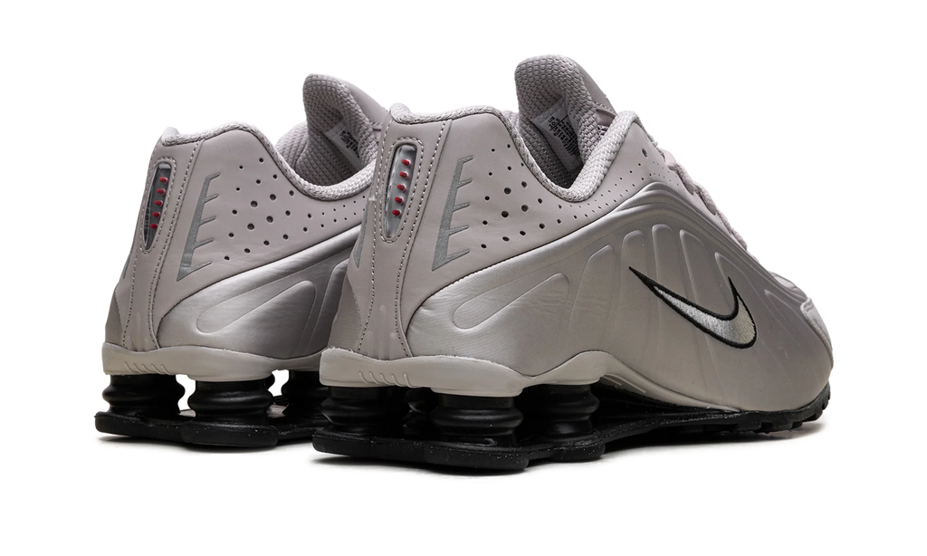 Shox R4 "College Grey" IH0265 009