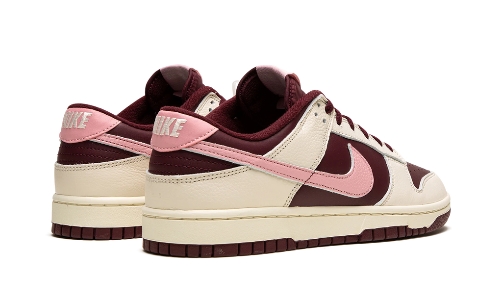 Dunk Low Retro PRM "Valentine's Day 2023" DR9705 100
