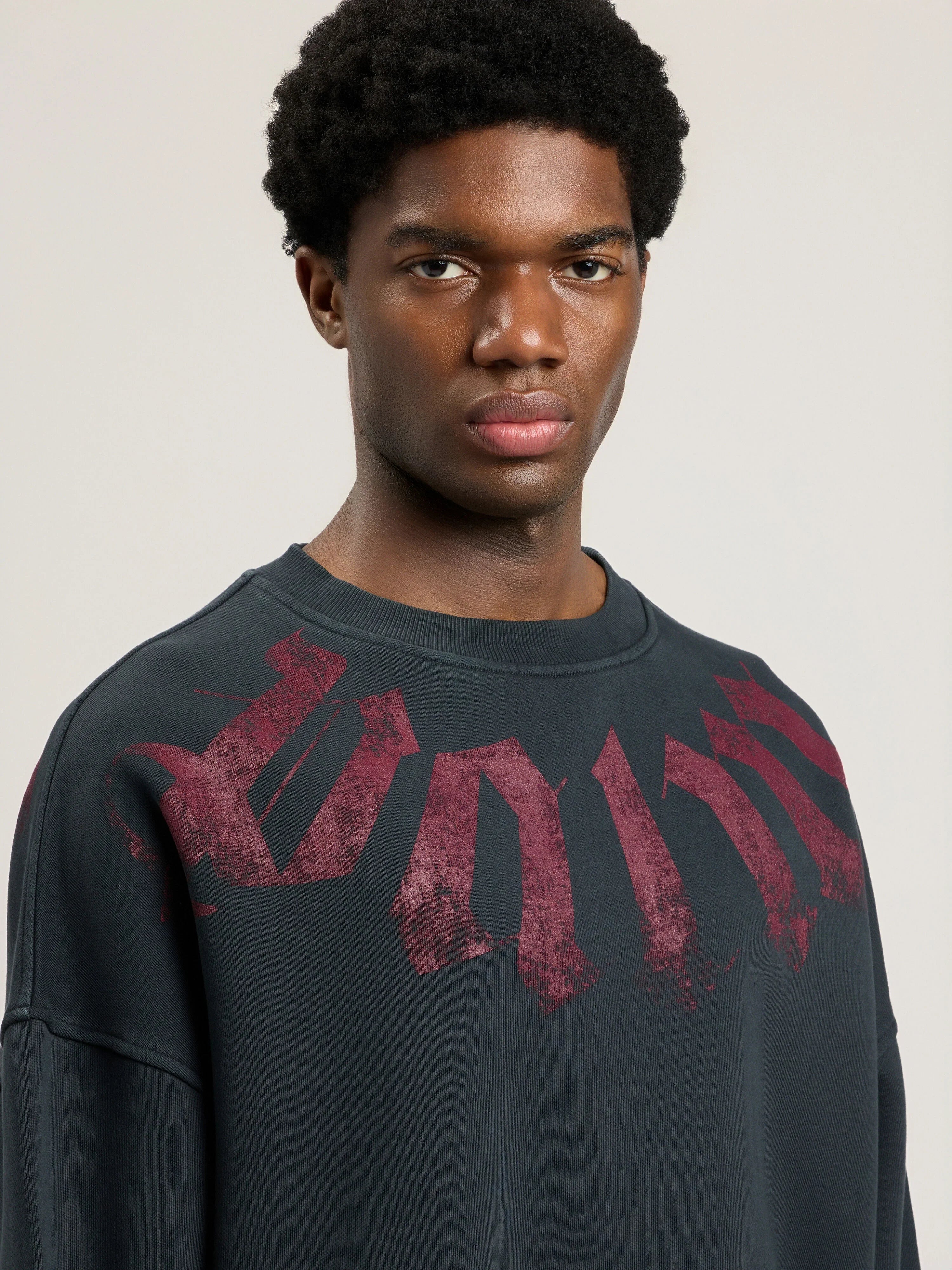 Big Neck Logo Loose Sweatshirt