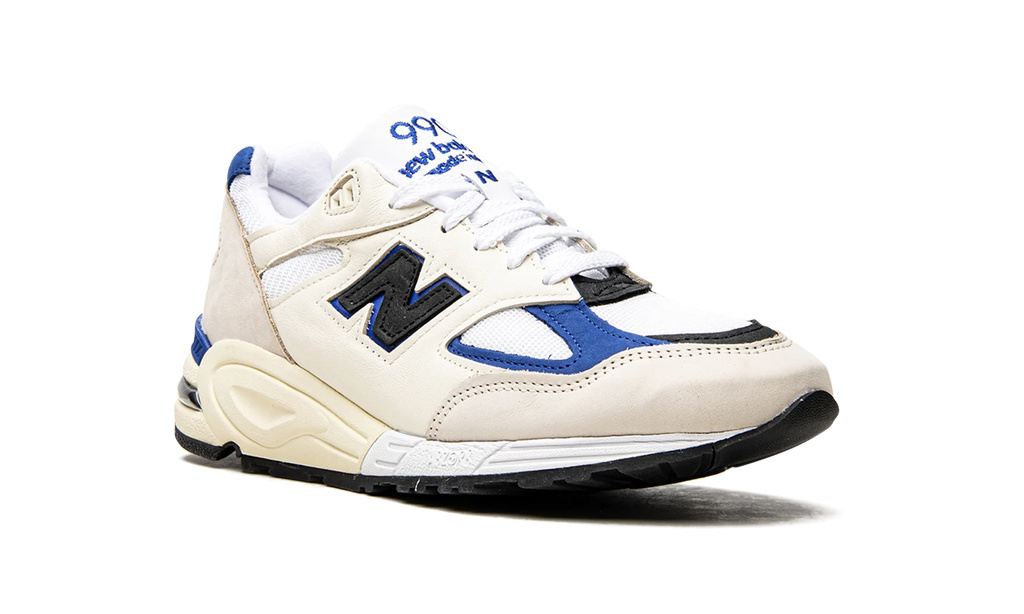 990v2 "Made In USA White/Blue" M990WB2