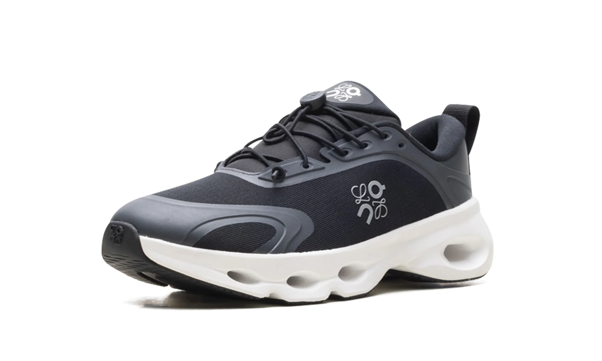 Cloudsolo WMNS "LOEWE - Black White" 3WF30600299