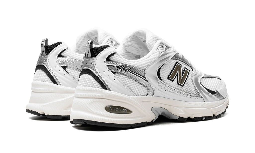 530 "White Silver Black" MR530FDO