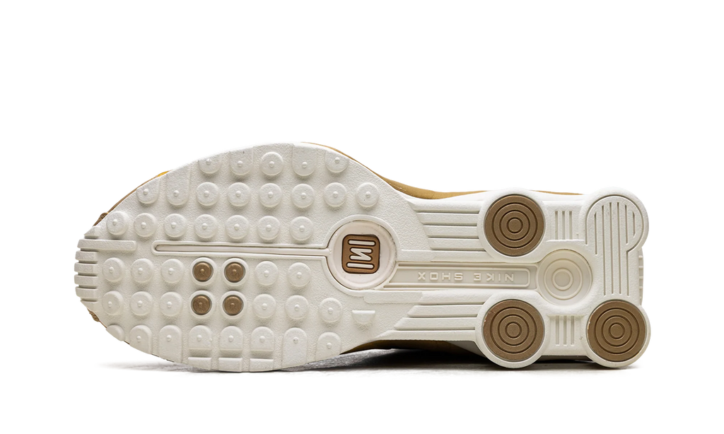 Shox R4 WMNS "Metallic Gold" AR3565 010