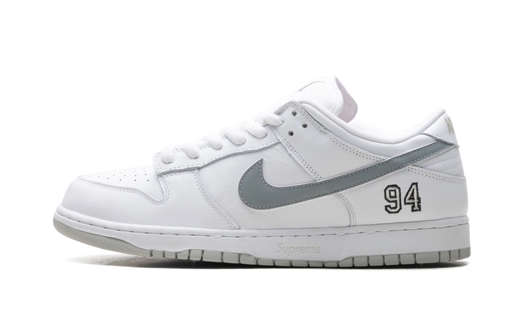SB Dunk Low "Supreme - White" HQ8487 100