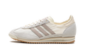 SL 72 OG WMNS "Wonder Taupe" JH7394