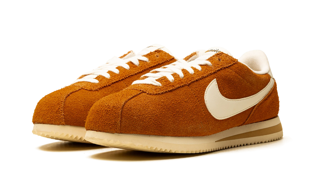 Cortez "Dark Russet" HF3142 200