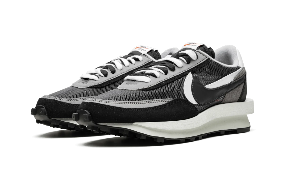 LDWaffle "Sacai - Dark Grey" BV0073 001