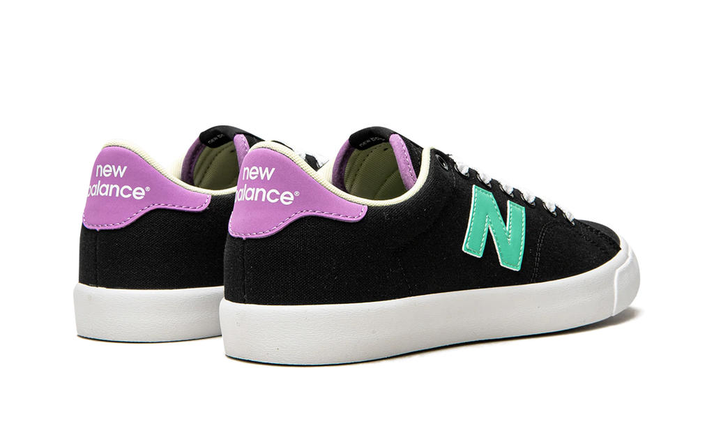210 "Black/Summer Jade" AM210STC