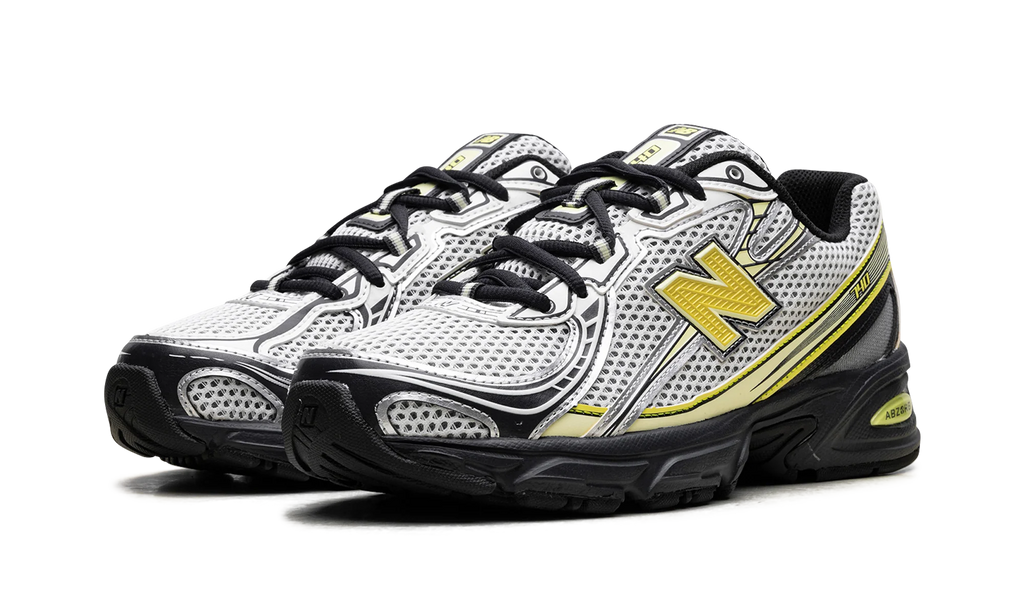 740v2 "Sea Salt Phantom" U740FR2