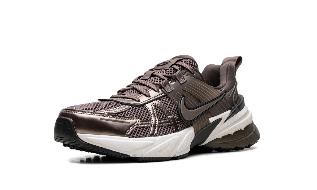 V2K Run WMNS "Mink Brown Ironstone Team Anthracite" FD0736 202